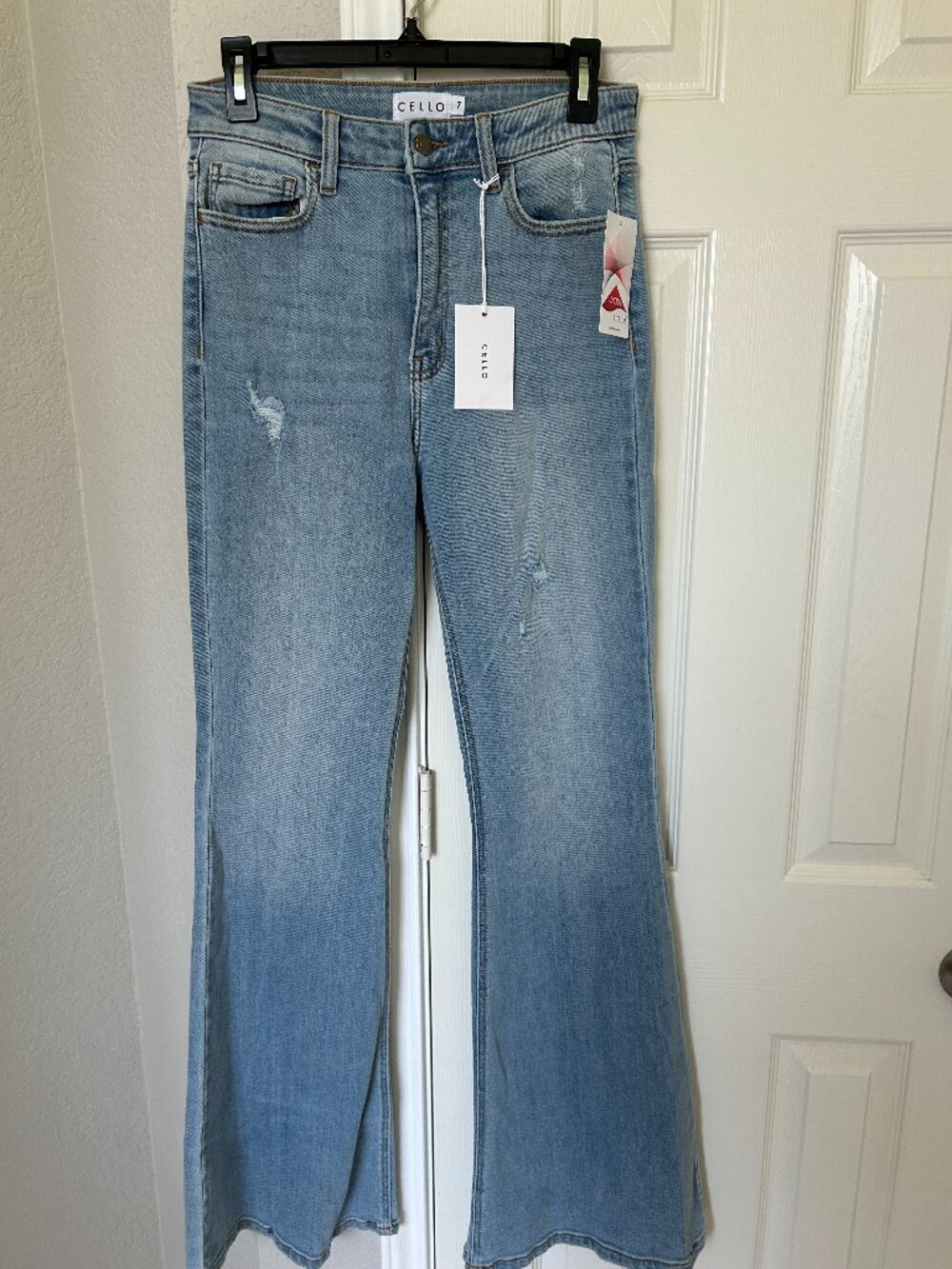 Cello High Rise Flair Jeans - Blue - Size 7 - NWT